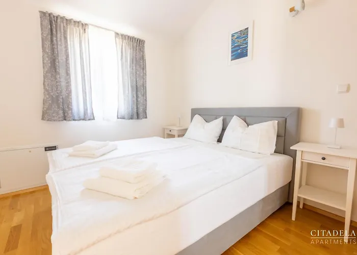 Citadela Appartamento Lussingrande