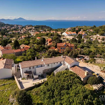 Citadela Appartamento Lussingrande